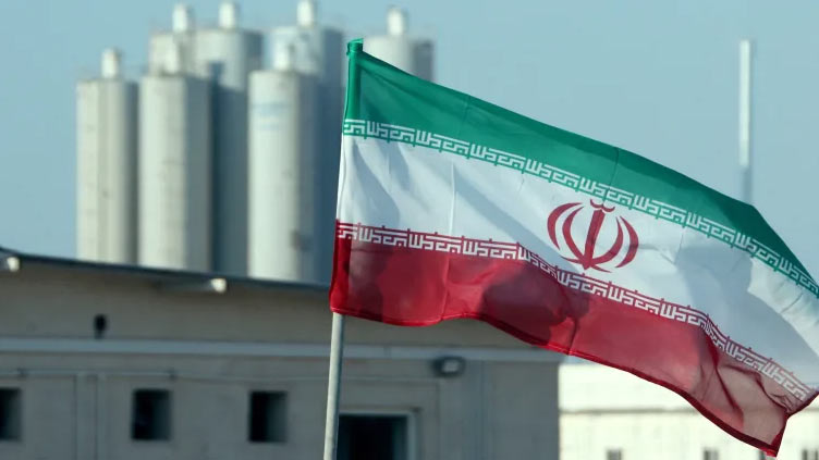 Iran announces new space launch during nuclear talks