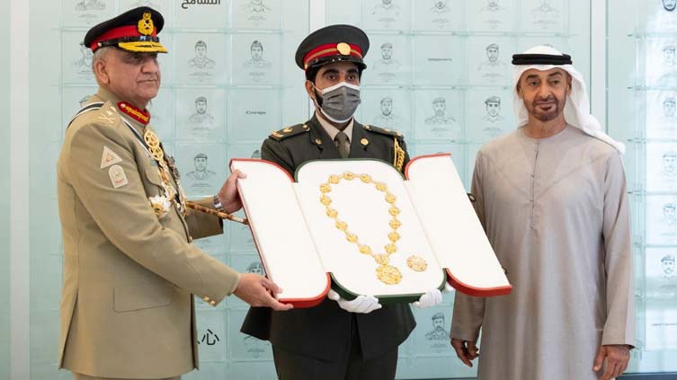 UAE President confers Order of Union Medal on Army Chief Bajwa