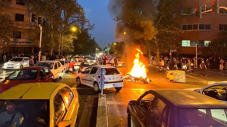 Iranians keep up protests over Mahsa Amini death despite mounting fatalities