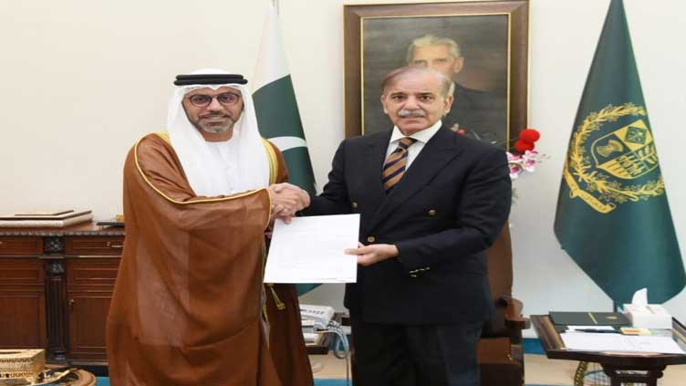 UAE leadership invites PM Shehbaz to COP28