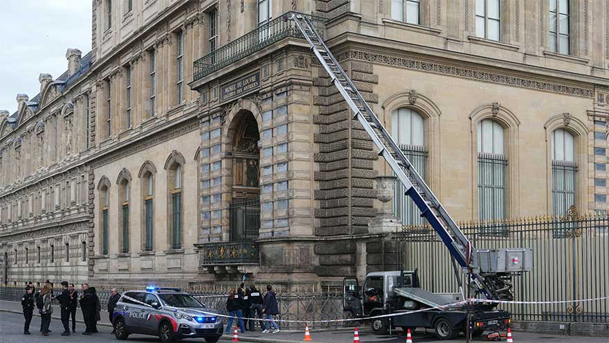 Priceless jewels stolen from France's Louvre Museum in four-minute heist