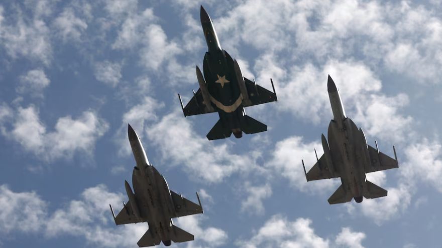 Pakistan in talks with multiple countries to sell JF-17 fighter jets, minister confirms