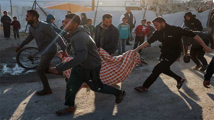 Israeli strike kills six Palestinians in Gaza, medics say